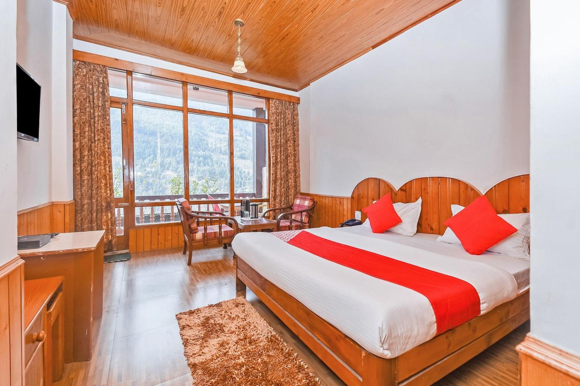 OYO 15129 Hotel Surbhi Vashist Exterior foto